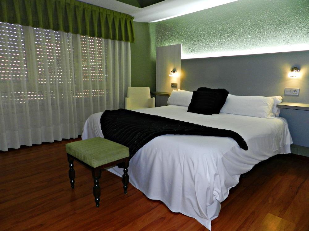 Hotel Alda Centro กิฮอน ภายนอก รูปภาพ