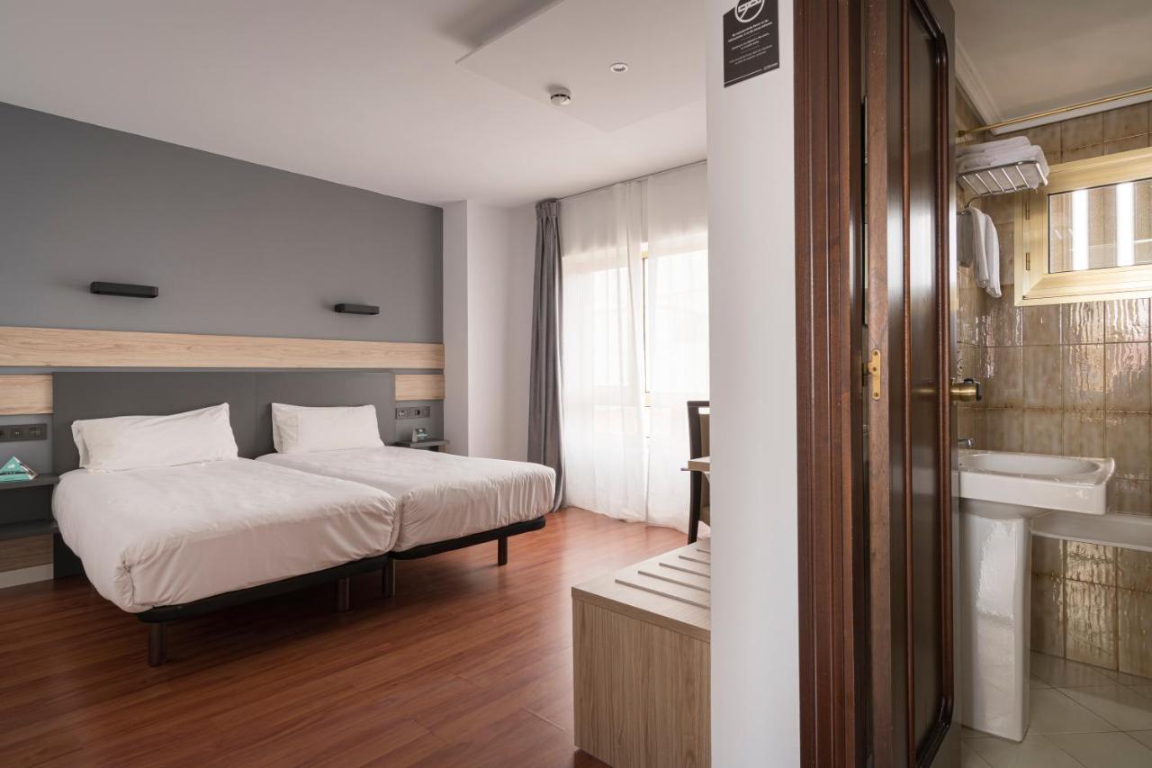 Hotel Alda Centro กิฮอน ภายนอก รูปภาพ